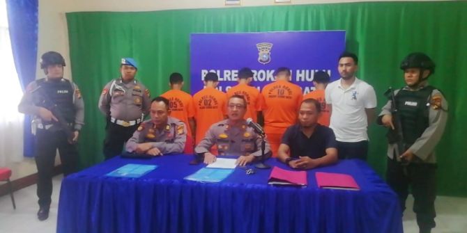 Polsek Ujung Batu Berhasil Meringkus 5 Tersangka Penggelapan Dengan Kerugian Sebesar 1,2 M